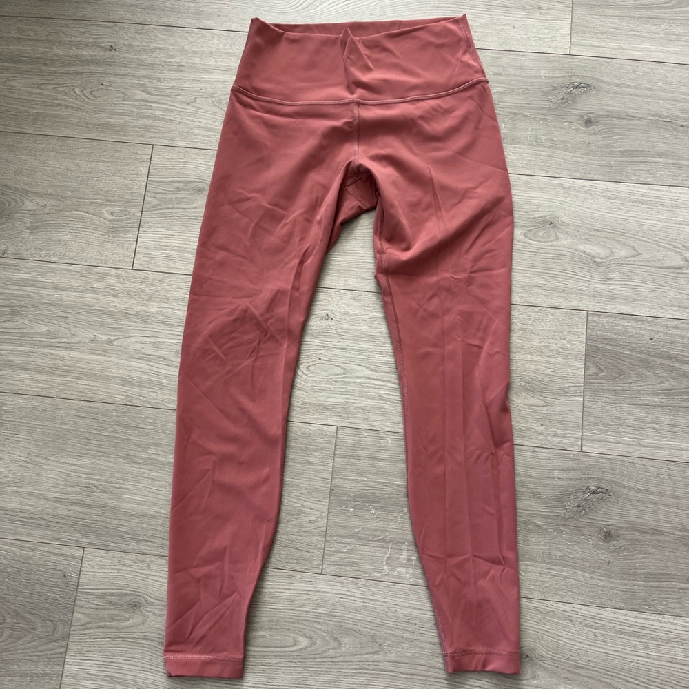 Lululemon Wunder Under Leggings Coral Size 8 25 inch inseam